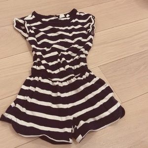 GAP kids girls size 6-7 jumper